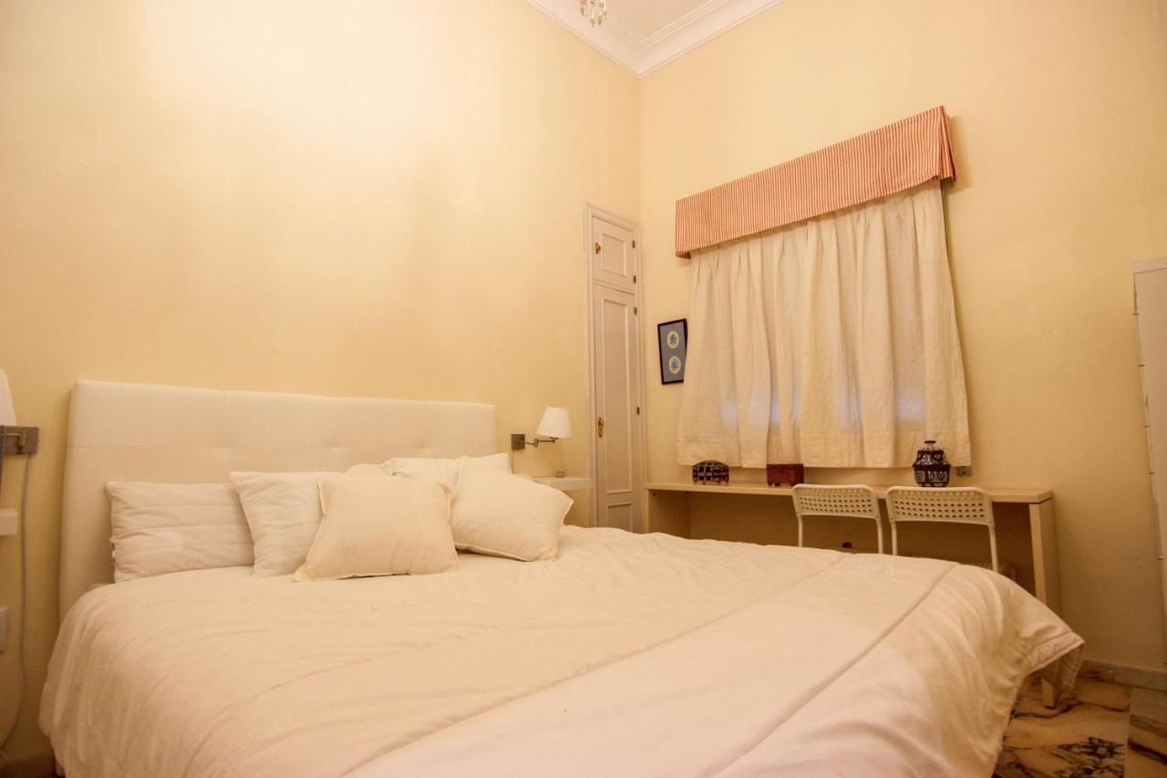 Rentalsevilla En El Mercado Del Arenal Ngoại thất bức ảnh